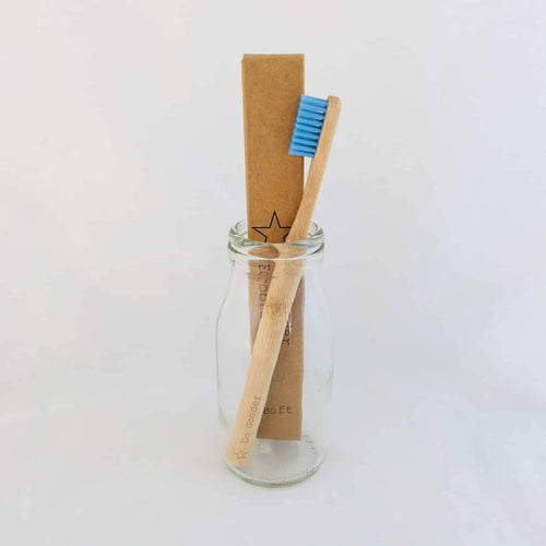 Do Gooder | Medium, Natural Handle _ Ecobrush Bamboo Toothbrush