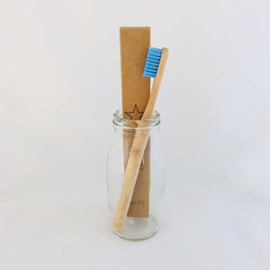 Do Gooder | Soft, natural handle – Ecobrush bamboo toothbrush