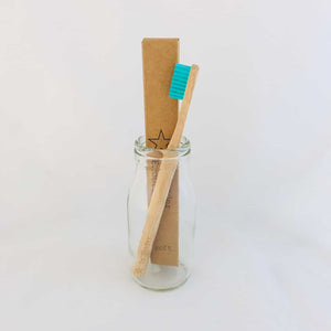 Do Gooder | Soft, natural handle – Ecobrush bamboo toothbrush
